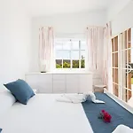 Ferienhaus Casa Melocoton - Private Pool - Ocean View - Bbq - Garden - Terrace - Free Wifi - Child & Pet-friendly - 4 Bedrooms - 8 People *