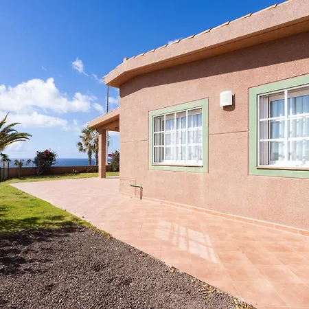 Casa Melocoton - Private Pool - Ocean View - Bbq - Garden - Terrace - Free Wifi - Child & Pet-friendly - 4 Bedrooms - 8 People La Listada