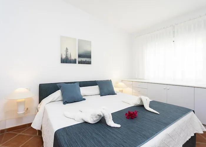 度假居 Casa Melocoton - Private Pool - Ocean View - Bbq - Garden - Terrace - Free Wifi - Child & Pet-friendly - 4 Bedrooms - 8 People *