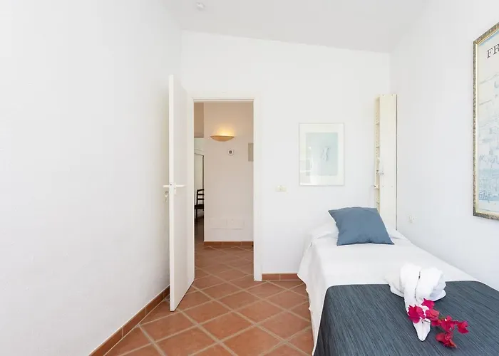 Casa Melocoton - Private Pool - Ocean View - Bbq - Garden - Terrace - Free Wifi - Child & Pet-friendly - 4 Bedrooms - 8 People